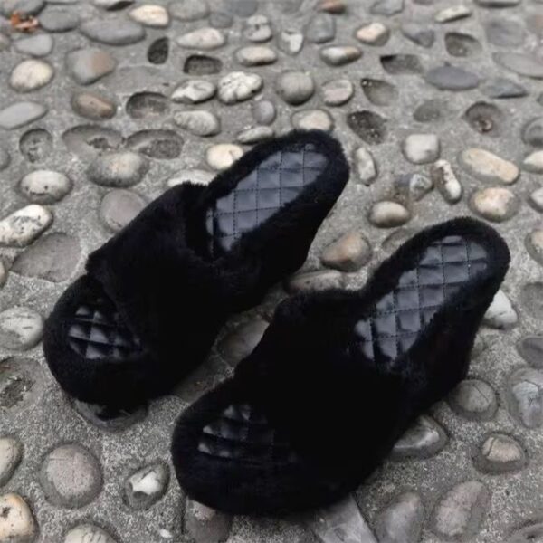 furwedge2 Fur Wedge Slippers